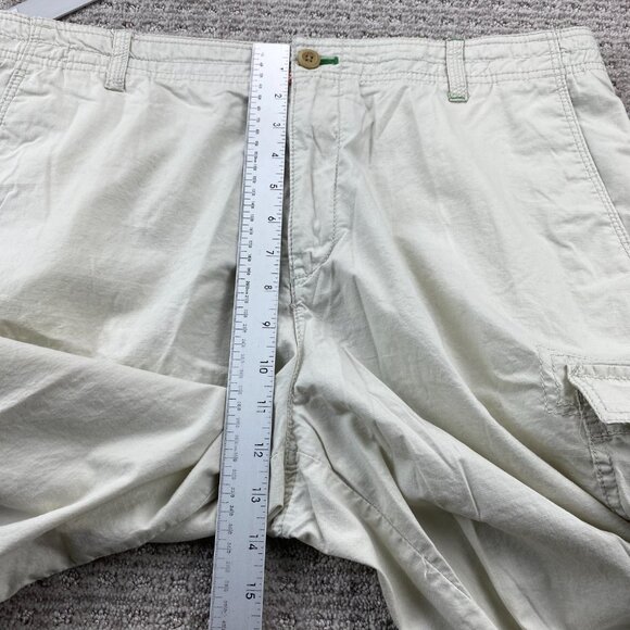 IZOD Cargo Shorts Men 36 Beige Casual Short Pants Outdoor Preppy Golf Camping - Picture 10 of 13